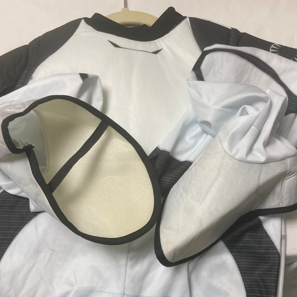 Star Wars Galactic Storm Trooper Costume - White and Black - Picture 7 of 7